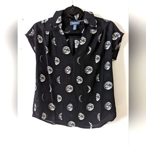 Mod cloth moon phases short sleeve blouse XS EUC